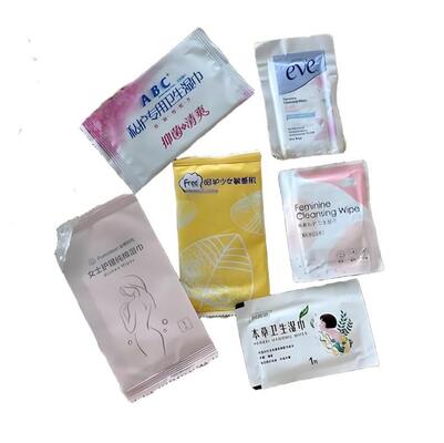 Good price Μηχανή συσκευασίας υγρών πετσετών υψηλής ταχύτητας ικανή να συσκευάζει πολλαπλές συσκευασίες ανά λεπτό με σταθερό και ελάχιστο χρόνο διακοπής σε απευθείας σύνδεση