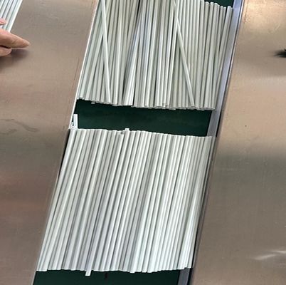 Μηχανή συσκευασίας ράβδων από γυάλινες ίνες με πλάτος ταινίας 300 mm για ακριβή συσκευασία και αποστολή